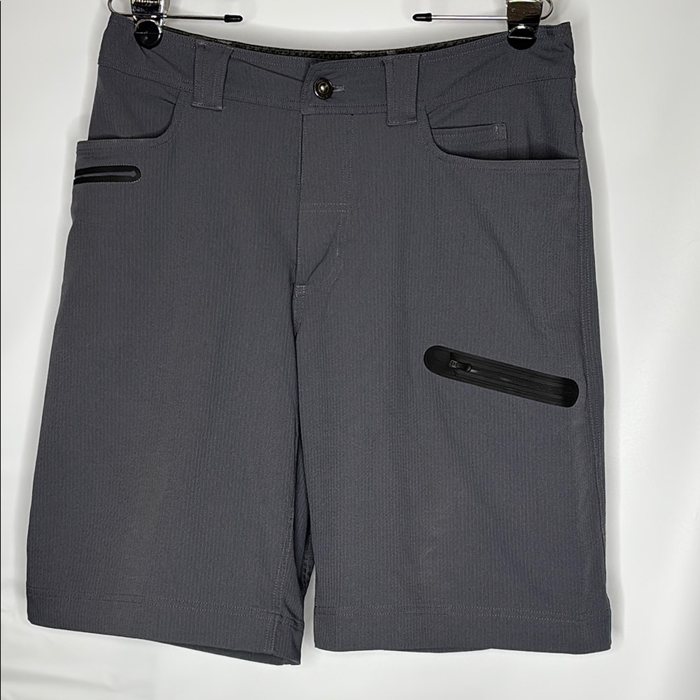 Lululemon athletica Gray Men's Shorts, 34